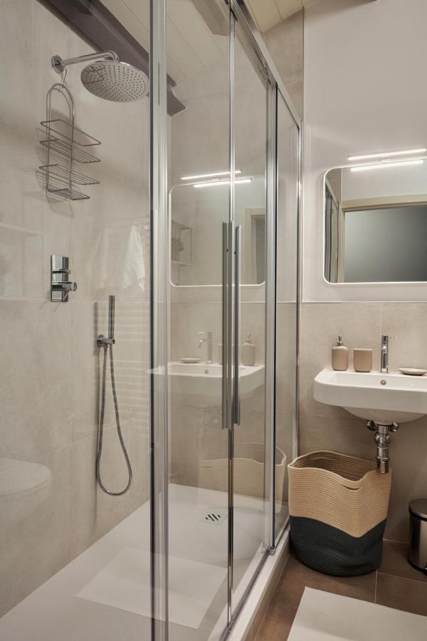 לוקה Marita Apartment מראה חיצוני תמונה
